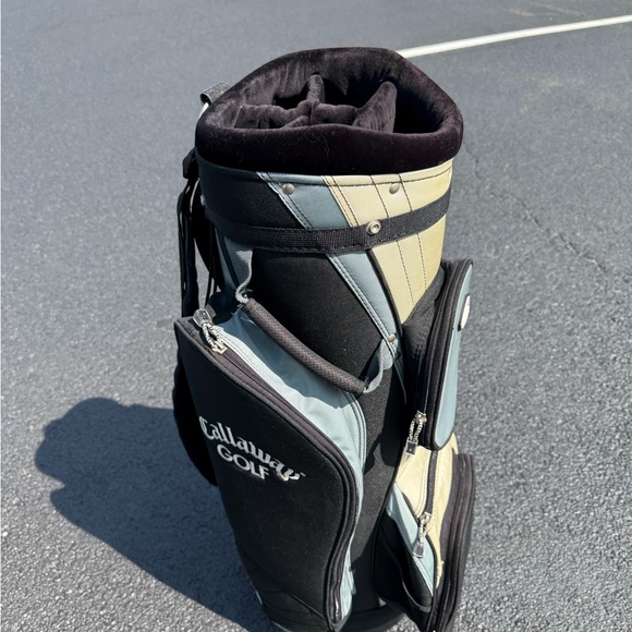 Callaway Black/Grey Golf Bag #Callaway #Golf #GolfBag - Picture 4 of 4